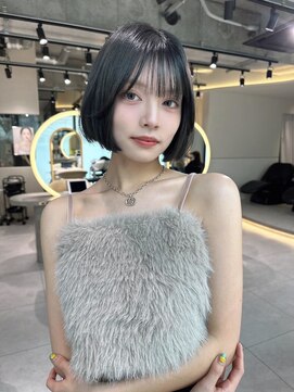 ロール 博多(Role) ミニウルフ黒染め髪質改善縮毛矯正酸性ストレートレイヤー/博多