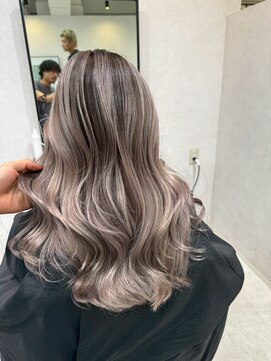メリー オオサカ(Merly Osaka) perl balayage