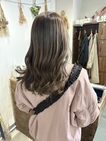 ニッキ(Nikki)&nbsp;＃ブリーチなしダブルカラー×ヘーゼルベージュ