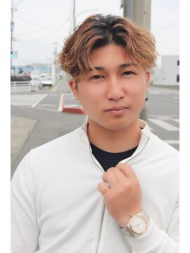ブレッド 倉敷(BRed) フェザーツイストスパイラル