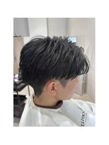 ルクール 東三条店(Le Coeur)&nbsp;ショートセンターパート/メンズ/アップバング/刈り上げ