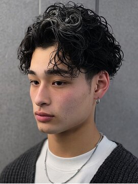 マナ 阪神尼崎(MANAZ) 39. ニュアンスパーマ/メンズカット/フェード/韓国