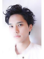 ブーケ(BOUQUET)&nbsp;ワイルドアップバング・黒髪・毛先パーマ・耳まわりスッキリ