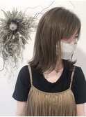 くすみベージュ/熊田佳奈子
