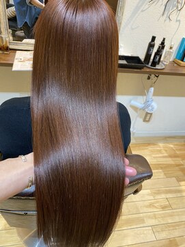 リアン(Lien) 艶髪ピンクブラウン