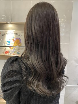 アイヴィ 表参道(IVY) オリーブアッシュ【肥田亜沙美】