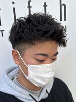 フィフス 天神大名(fifth) ツイストスパイラルパーマツーブロック刈り上げメンズマッシュ