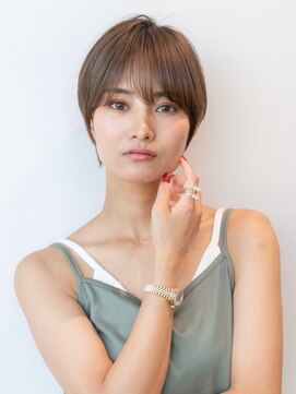イオ 本厚木(io) 20代30代似合わせカットイメチェン丸みショート小顔フルバング