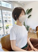 ミニショート。アッシュブラウン。