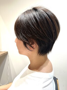 エメリー 静岡呉服町店(AMELY) ショートボブ