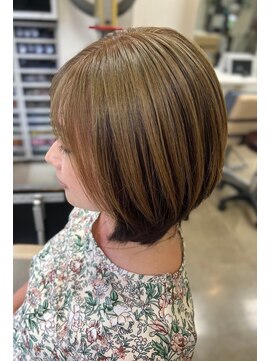 ヘアデザイニング ズーム 飯田橋店(hairdesigning Zoom) 20代30代40代：アンブレラカラー《ヌード》