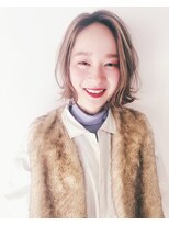 シスタ(SISTA)&nbsp;【SiSTA】ハイトーンベージュ×似合わせカット