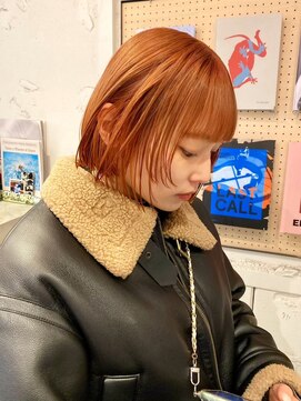 ルーム(Loom.) ハイトーンボブぱっつん前髪ボブミニボブ切りっぱなしボブ