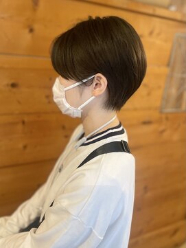 ラクヘアー 明大前(rakhair) 耳掛けショート/丸みショート/マッシュ/ベリーショート