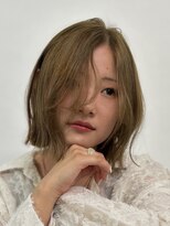 ディッセンバー 伊勢崎(December) 切りっぱなしボブ/ミニボブ/丸くないボブ/ヘーゼルベージュ