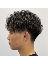パス 学芸大学(PATH) ・スパイラルパーマ×センターパート