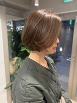 エレノア 藤沢(Eleanor) まとまるショートボブ