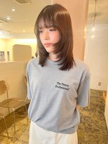 ユッカ 梅田(YUCCA)&nbsp;【 YUCCA 】大人可愛い20代30代40代 ミディアム/レイヤーカット
