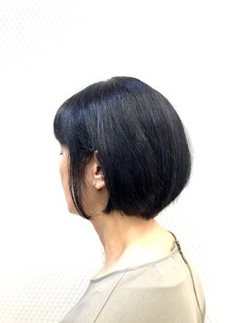 クオリス 上福岡店(QUALIS) 30代40代50代/小顔丸みミニボブ/艶カラー/ショートボブ/黒髪