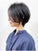 前髪無し/長さのありゆったり大人ショート