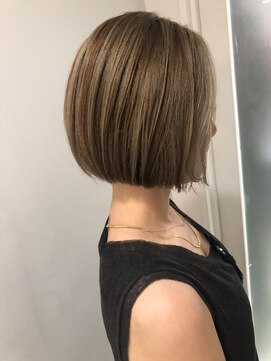 ダーツ(darts) 【drats松永雄樹】顎ライン切りっぱなしボブ