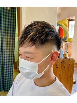 ベイブ ヘア メイク サロン(Babe hair make salon) フェードメッシュ