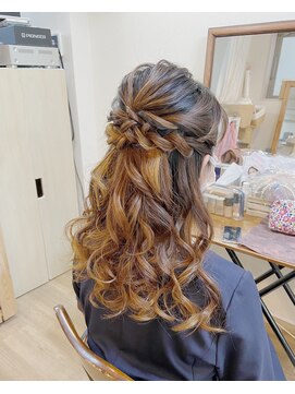 ロカット サロン(Roquat Salon) ハーフアップアレンジ　【エクステ/立川/浴衣/ヘアアレンジ】