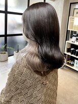 サクラ 岐阜(SAKURA)&nbsp;簡単に隠せるバレないインナーカラーグレージュ　美容室　岐阜