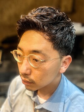 メイドマンバーバーショップ 西宮北口(MADE MAN BARBER SHOP) 【西宮初かりあげ専門店☆】フェードバーバー七三分け短髪パーマ