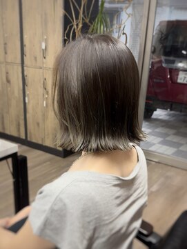 ヴィフ 大船(VIF) イメチェンヘアショコラアッシュ小顔カット/モテ髪/前髪/外ハネ