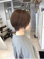 シェノン(Chainon.)&nbsp;ショートヘア　オリーブベージュ　ショートボブ　博多