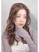 メゾンドムニ 恵比寿(Maison de MUNi)&nbsp;大人可愛い高めウェーブレイヤーカット前髪なし20代/30代/40代