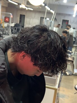 メイン(MENIN) 【Insta@hi_de0205】カスタムパーマスタイル[相模大野/町田]