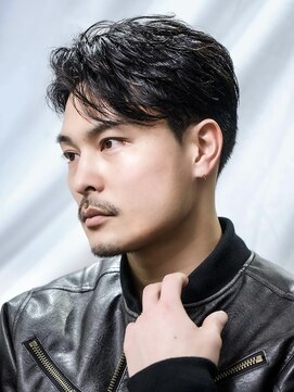 アイトーキョー 池袋(AI TOKYO) 黒髪大人フェザーショートパーマ