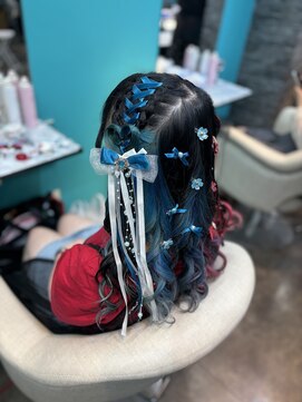 リエラ 新宿(RIERA) レースアップハート