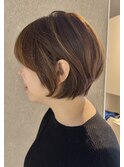 耳かけショートスタイル