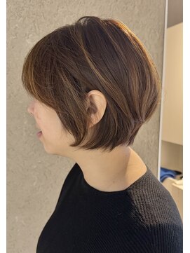 ハートボックス 四谷店(Heart box) 耳かけショートスタイル