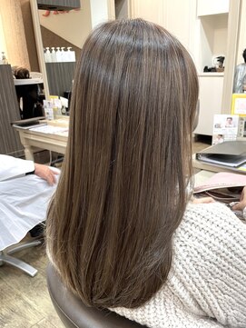 アルターリール(aL ter Rire) クラゲヘアー/小顔/ココアベージュ/オリーブグレー/中村