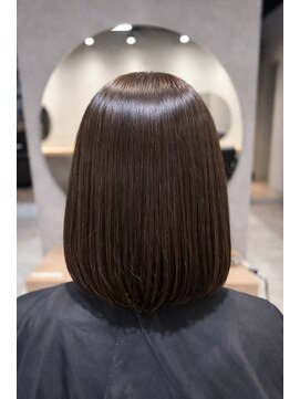 アスフィーダ(A'sfida) 髪質改善ボブ