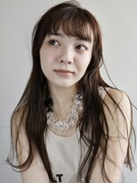 シール 梅田(CIRR) どのお顔の形でも似合うロングレイヤーカット