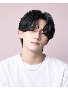 アイアン(iron)の写真/お洒落メンズ必見★経験豊富なスタイリストがマンツーマンで担当!乾かすだけで決まるスタイルで魅力徹底UP!