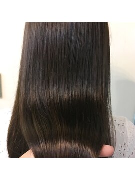 ジェルム ヘアーワークス(germe hair works) サラツヤ！大人の極上質感トリートメント！