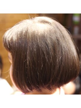 カシュカシュヘア(Cache-Cache hair) ロングへアからショートボブへ!~ちびっこ編~