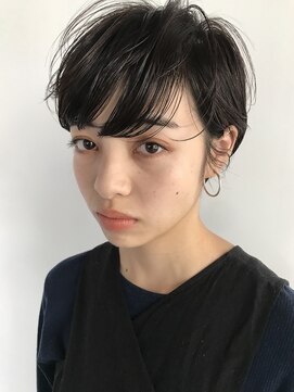 ナヌーク シブヤ(nanuk shibuya) 秋冬大注目。スリットショート。