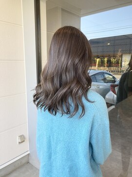 ナンバー(number+) 20代30代40代艶感ストレートアッシュグレージュ透明感ロング