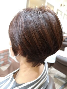 ルシードスタイル クリザンテーム 白髪染め/白髪ぼかし/ハイライト/カラー/ショート/ボブ