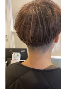 ハーティーモトヤワタ(hearty MOTOYAWATA) 刈り上げ女子×マッシュスタイル