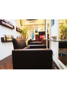 《学芸大学駅徒歩３分》平日深夜24(25)時まで営業！原宿サロン出身スタイリストが大人女性の悩みを解決！