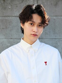 バース 河原町店(BIRTH)の写真/清潔感＆好印象を与える、“韓国風スタイル”はビジネスも休日もしっかりキマる！
