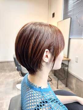 ブル(Bull) くびれショートスタイル